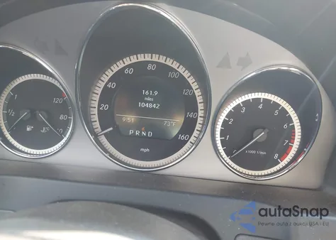 2011 Mercedes-Benz C 300 Luxury 4Matic/Sport 4Matic из США, поврежденный, VIN WDDGF8BB3BR157844